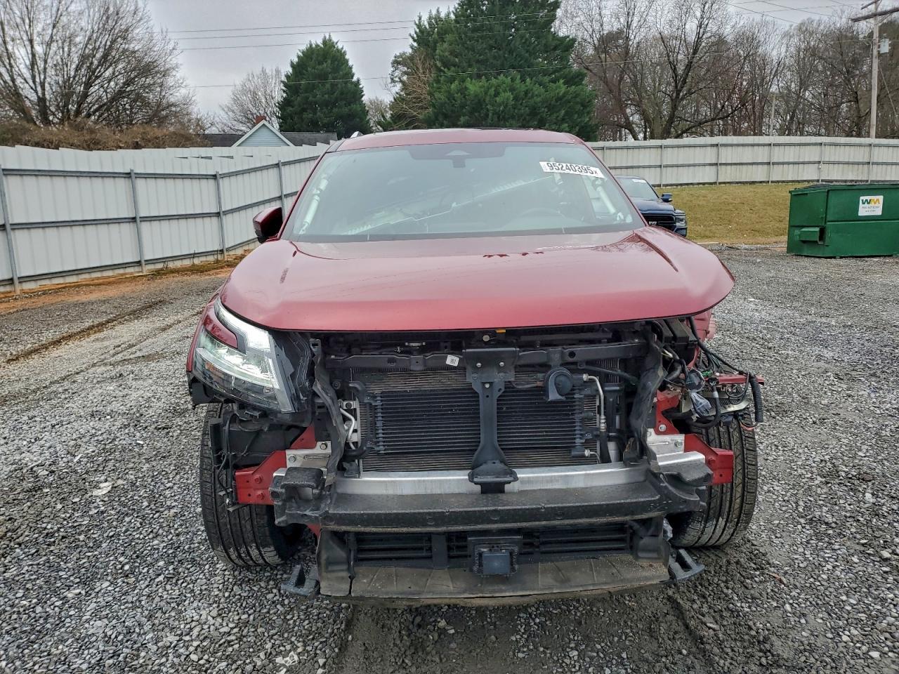 2024 Nissan Pathfinder Sl - Image 5