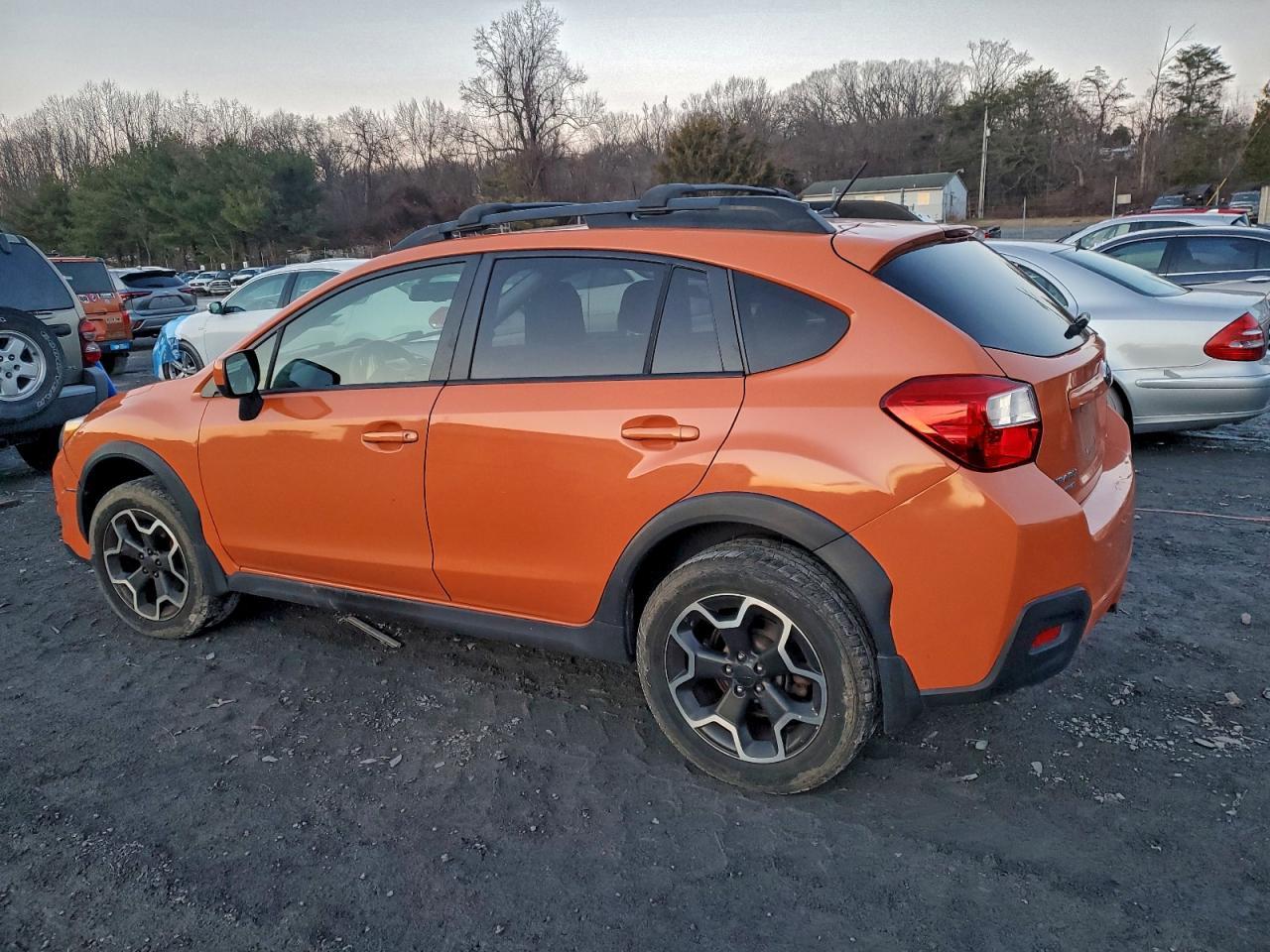 2014 Subaru Xv Crosstrek 2.0 Premium - Image 2