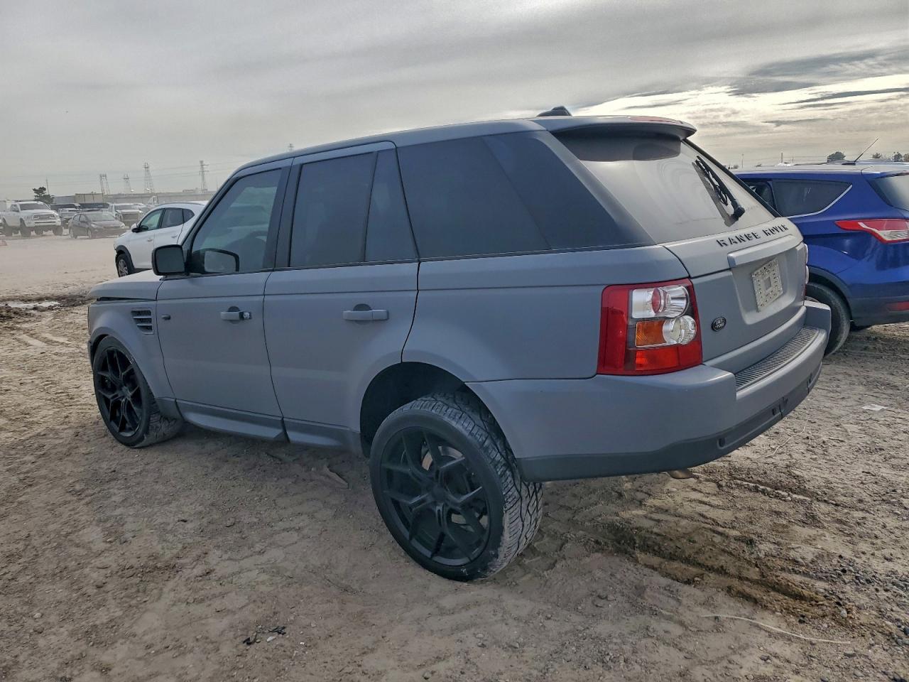 2007 Land Rover Range Rover Sport Hse - Image 2