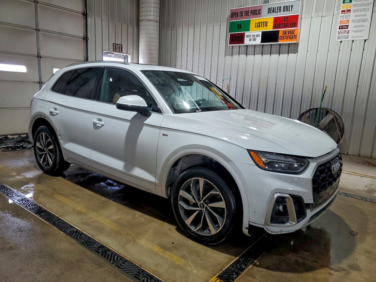 2022 Audi Q5 Premium Plus 45 - Фото 4