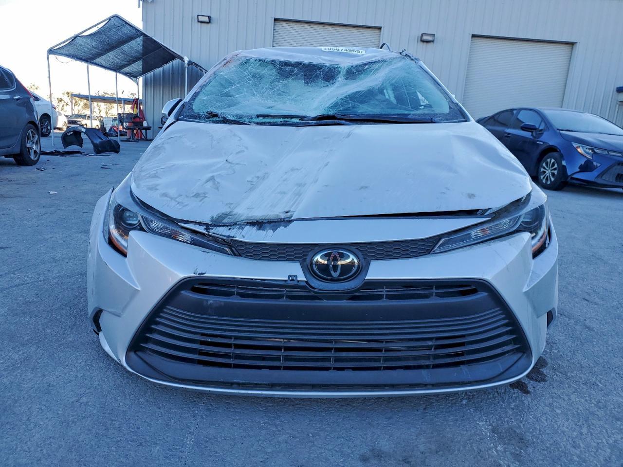 2024 Toyota Corolla Le - Image 5