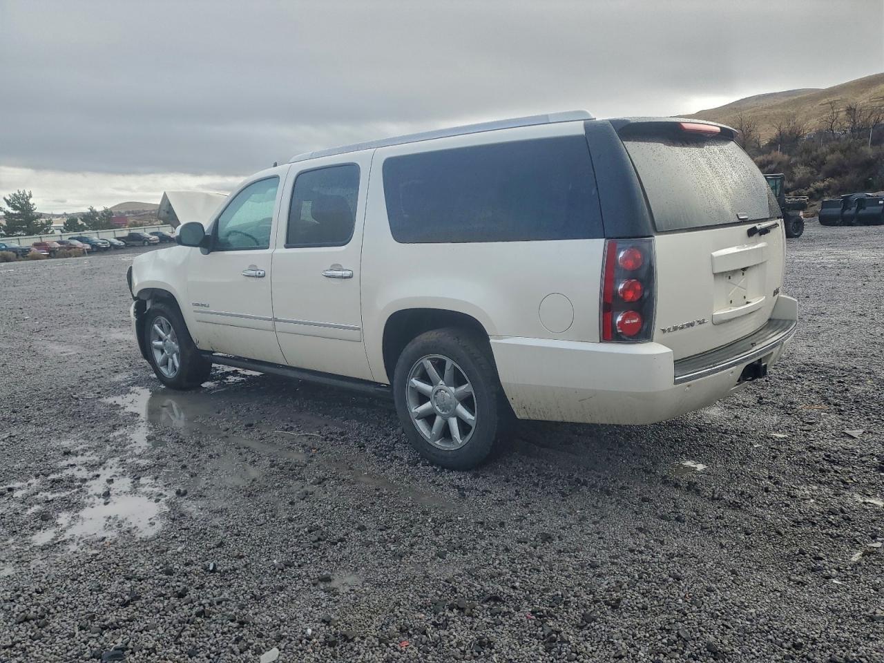 2013 GMC Yukon Xl Denali - Фото 2