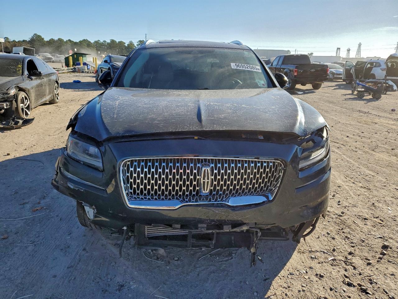 2022 Lincoln Nautilus Reserve - Image 5