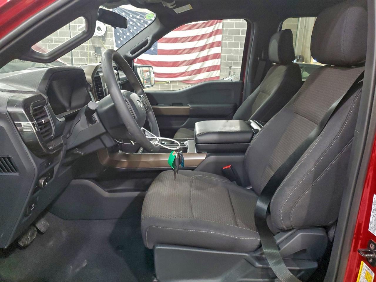2025 Ford F150 Stx - Фото 7