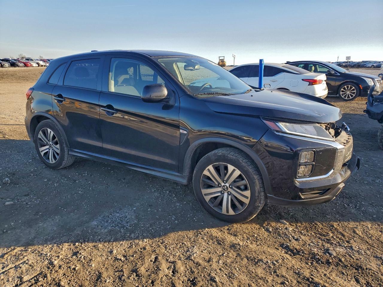 2021 Mitsubishi Outlander Sport Es - Фото 4
