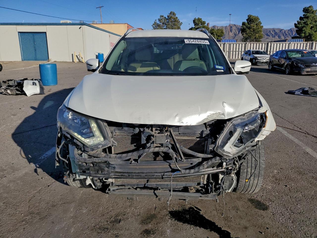 2019 Nissan Rogue S - Фото 5