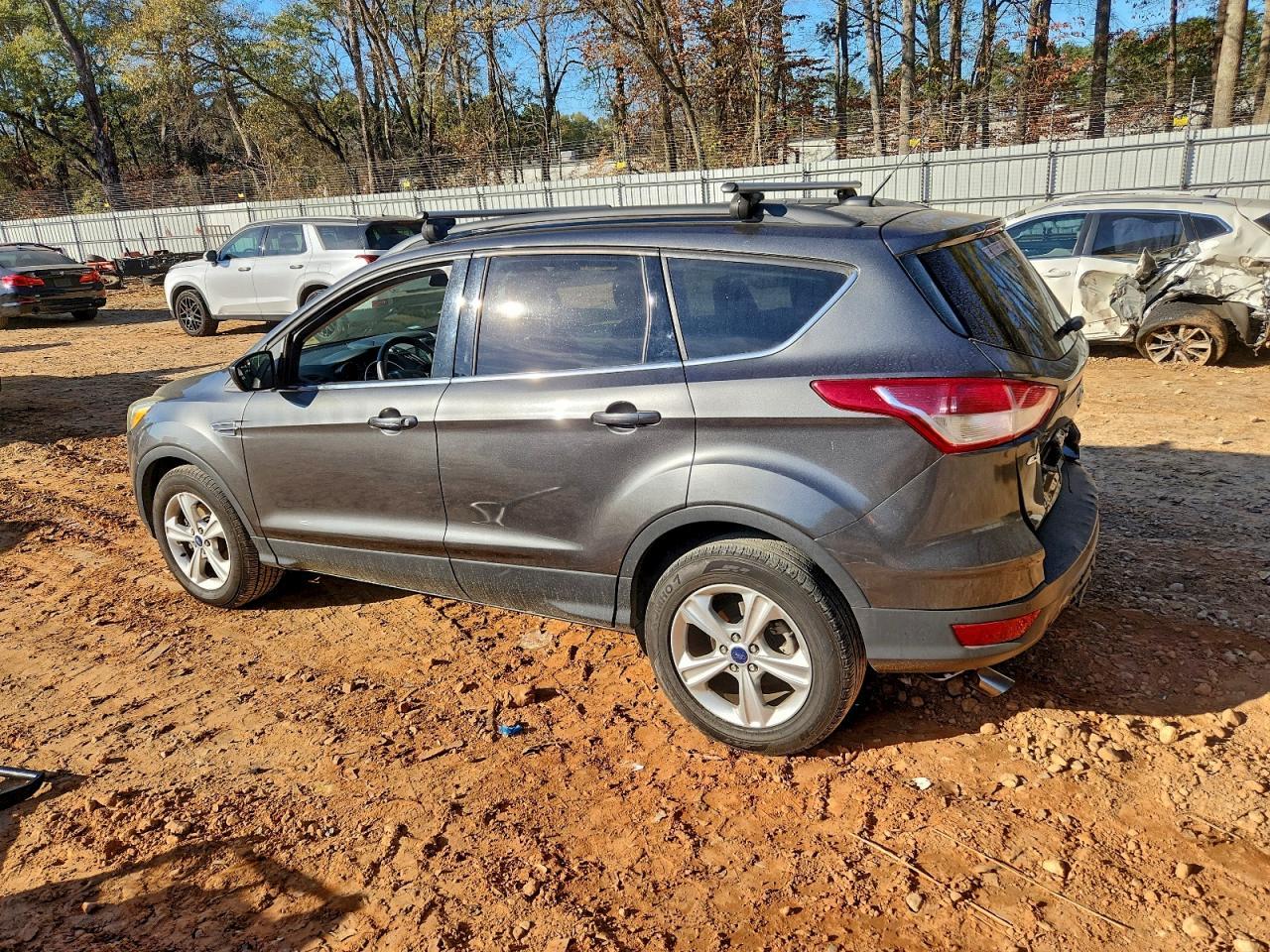 2016 Ford Escape Se - Image 2