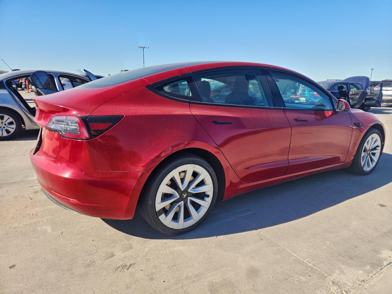 2022 Tesla Model 3 - Image 3