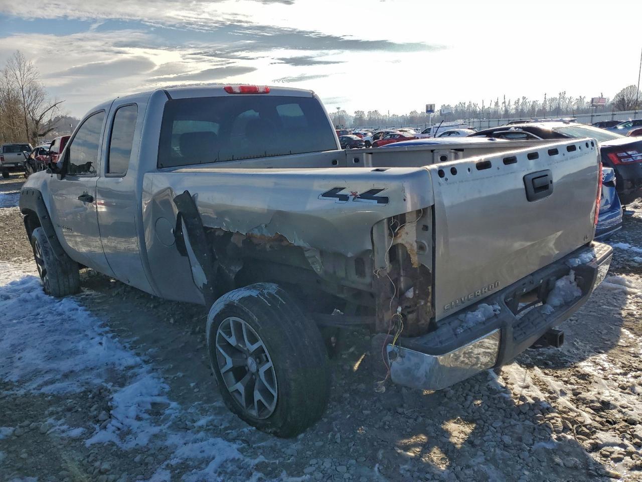 2007 Chevrolet Silverado K1500 - Фото 2