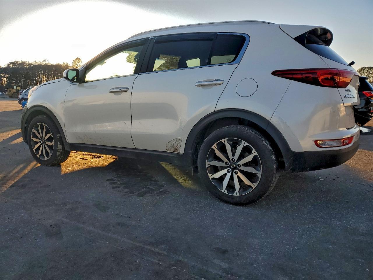 2017 Kia Sportage Ex - Фото 2