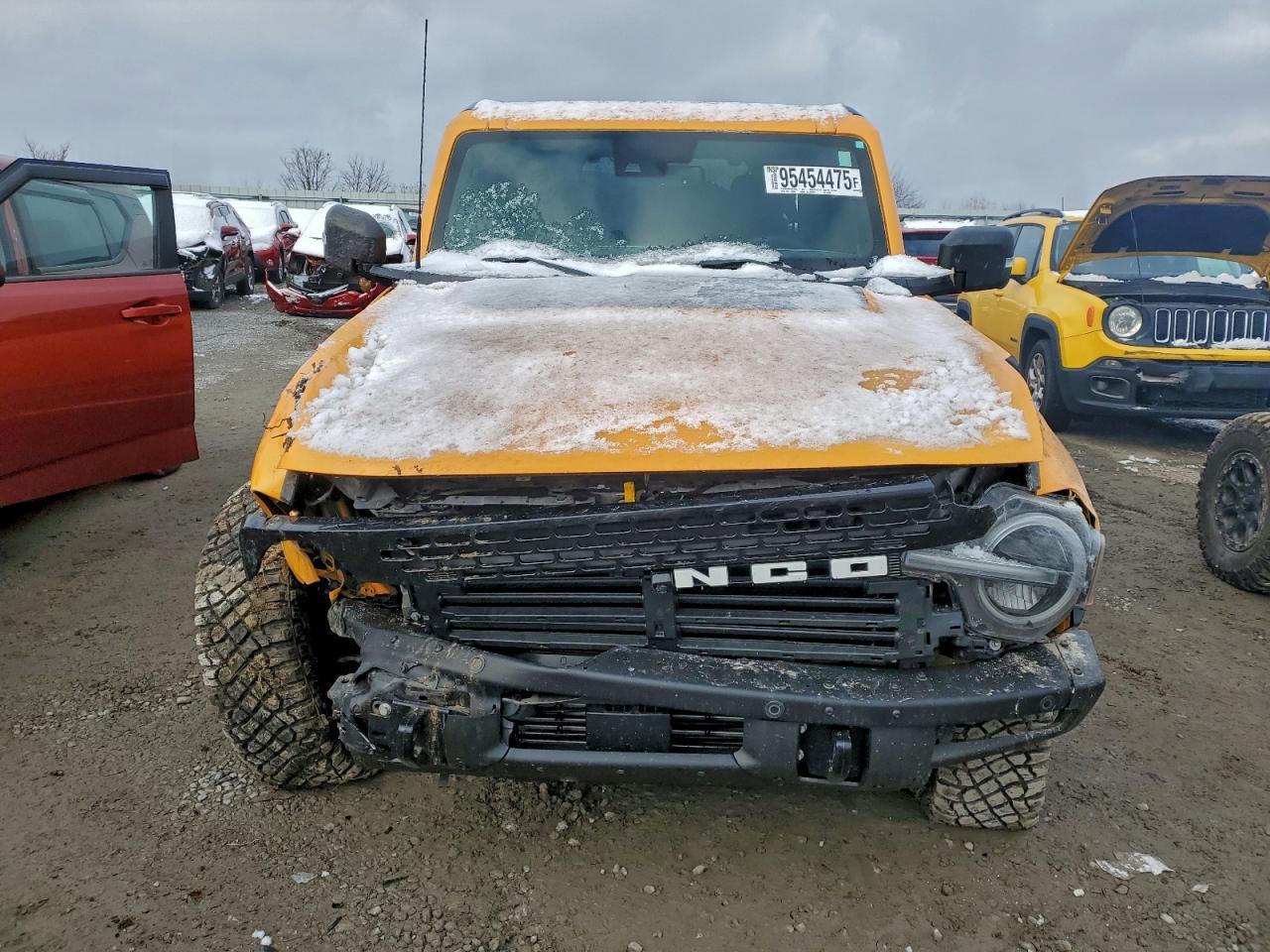 2022 Ford Bronco Base - Image 5