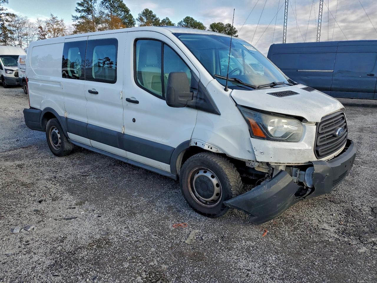 2016 Ford Transit T-150 Delivery Van - Image 4