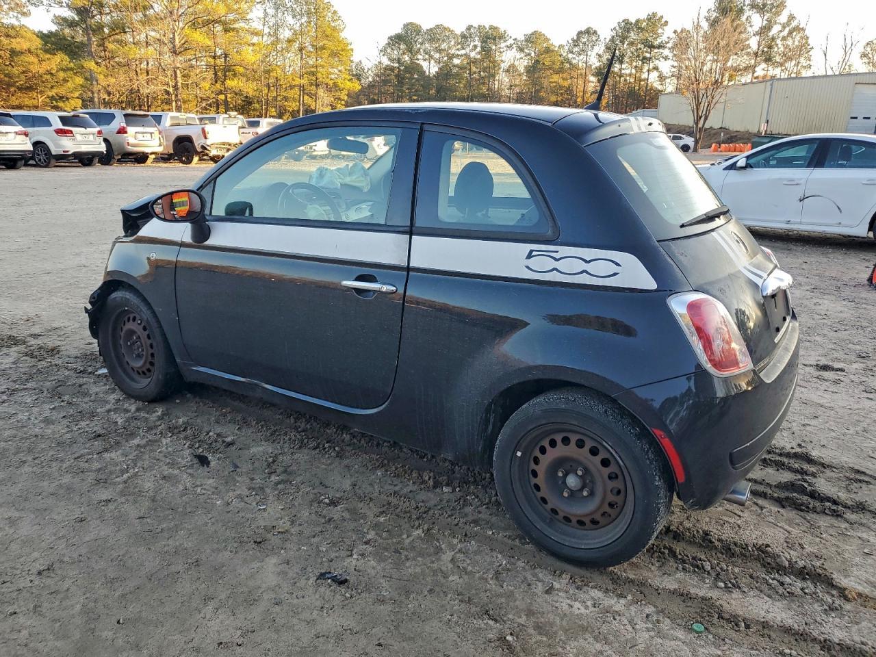 2015 Fiat 500 Pop - Image 2