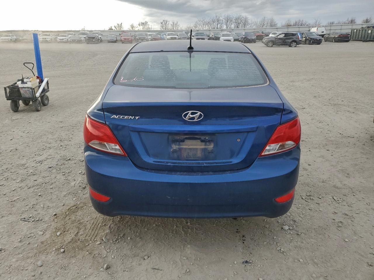 2015 Hyundai Accent Gls - Фото 6