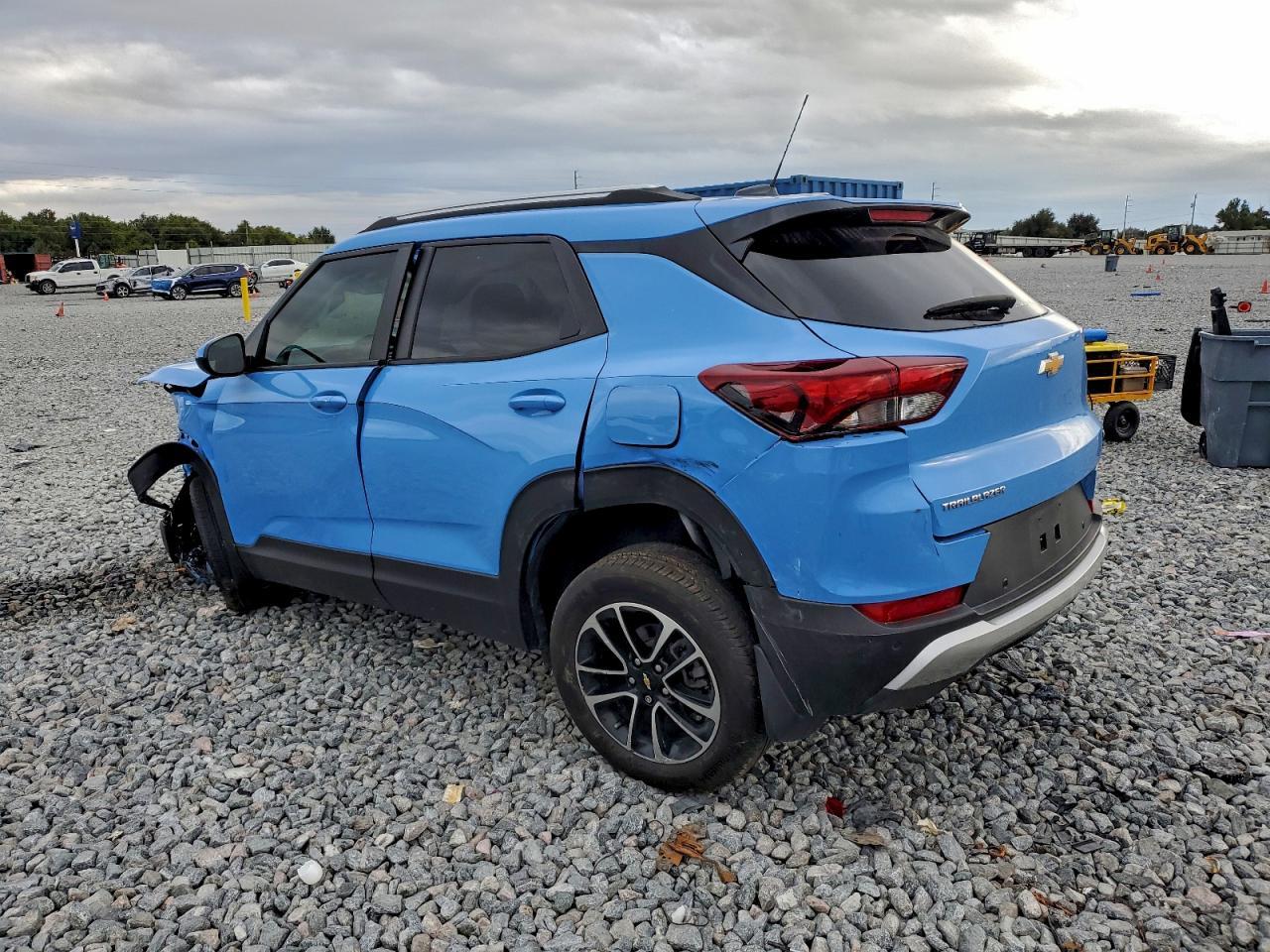 2024 Chevrolet Trailblazer Lt - Image 2