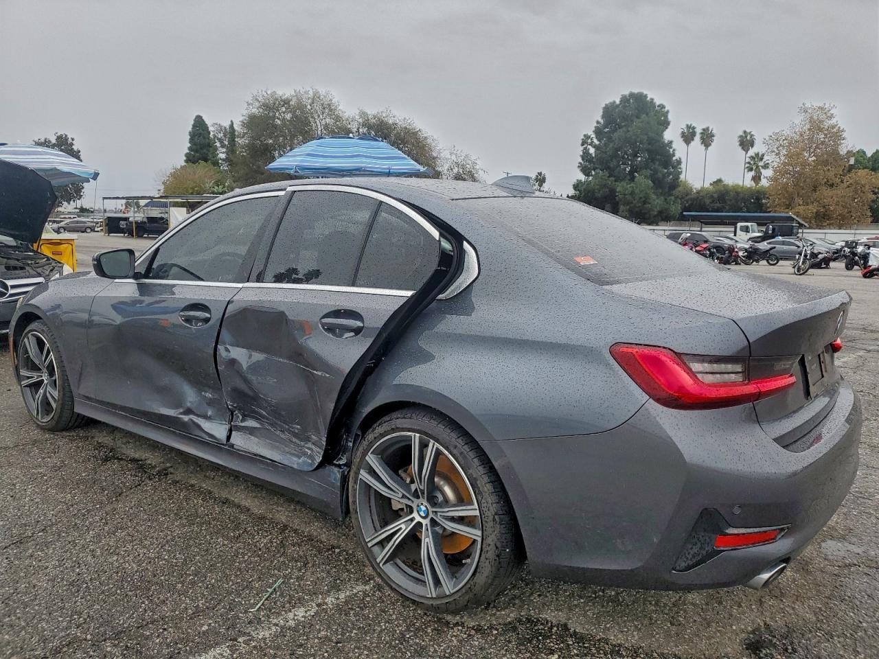 2020 BMW 330I - Image 2