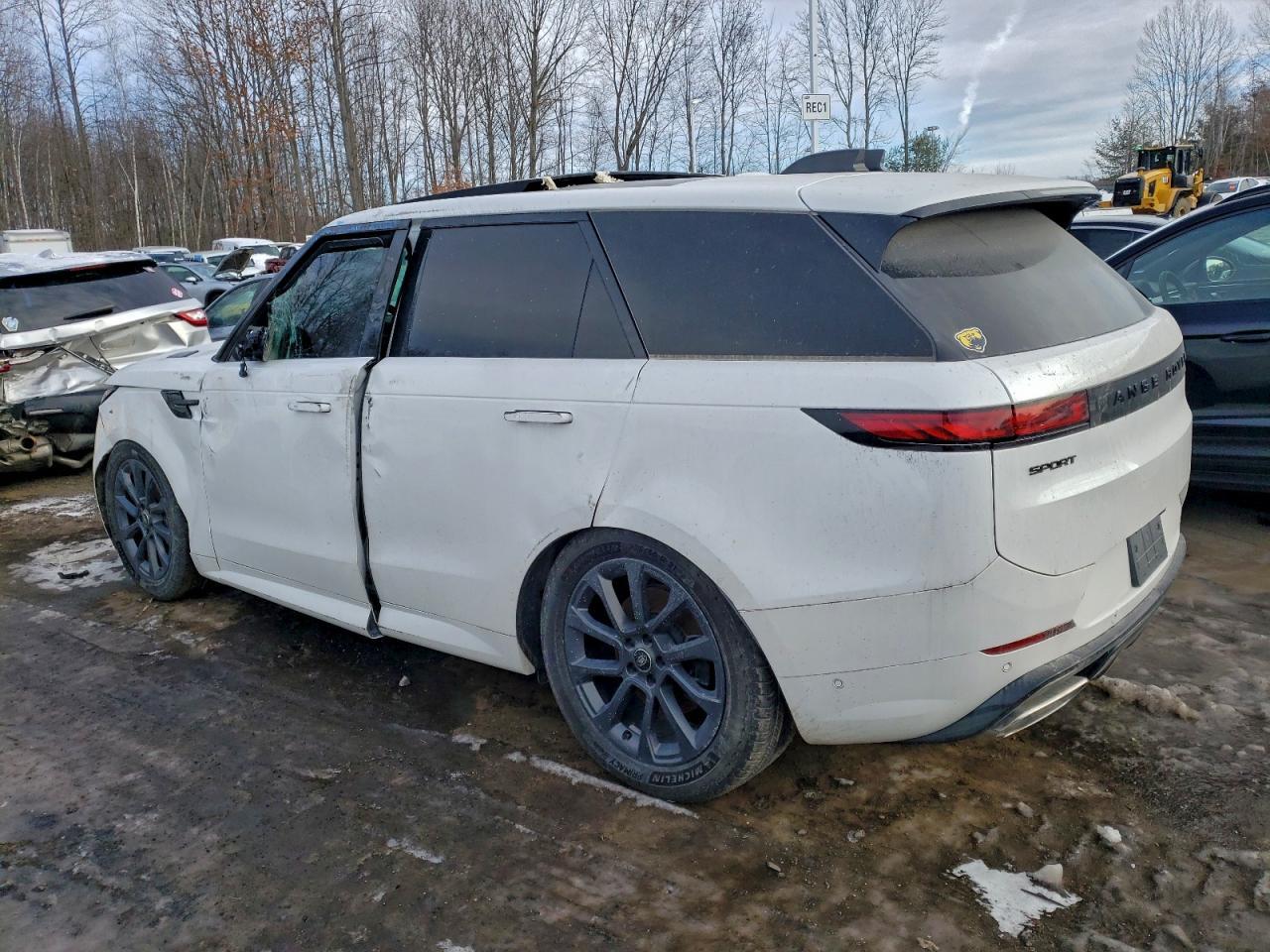 2024 Land Rover Range Rover Sport Dynamic Se - Image 2