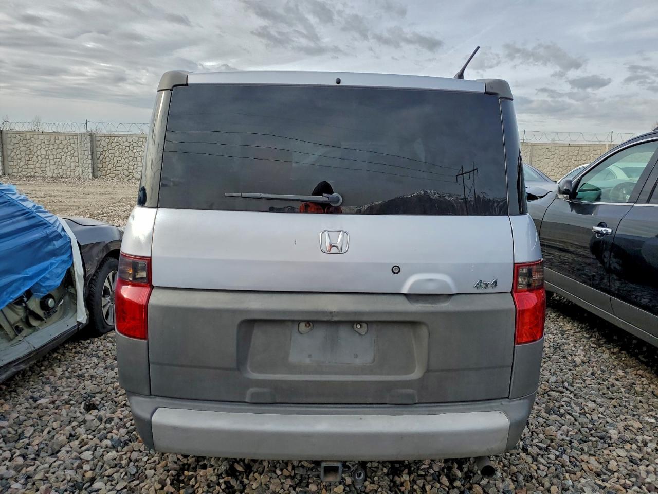 2003 Honda Element Dx - Image 6