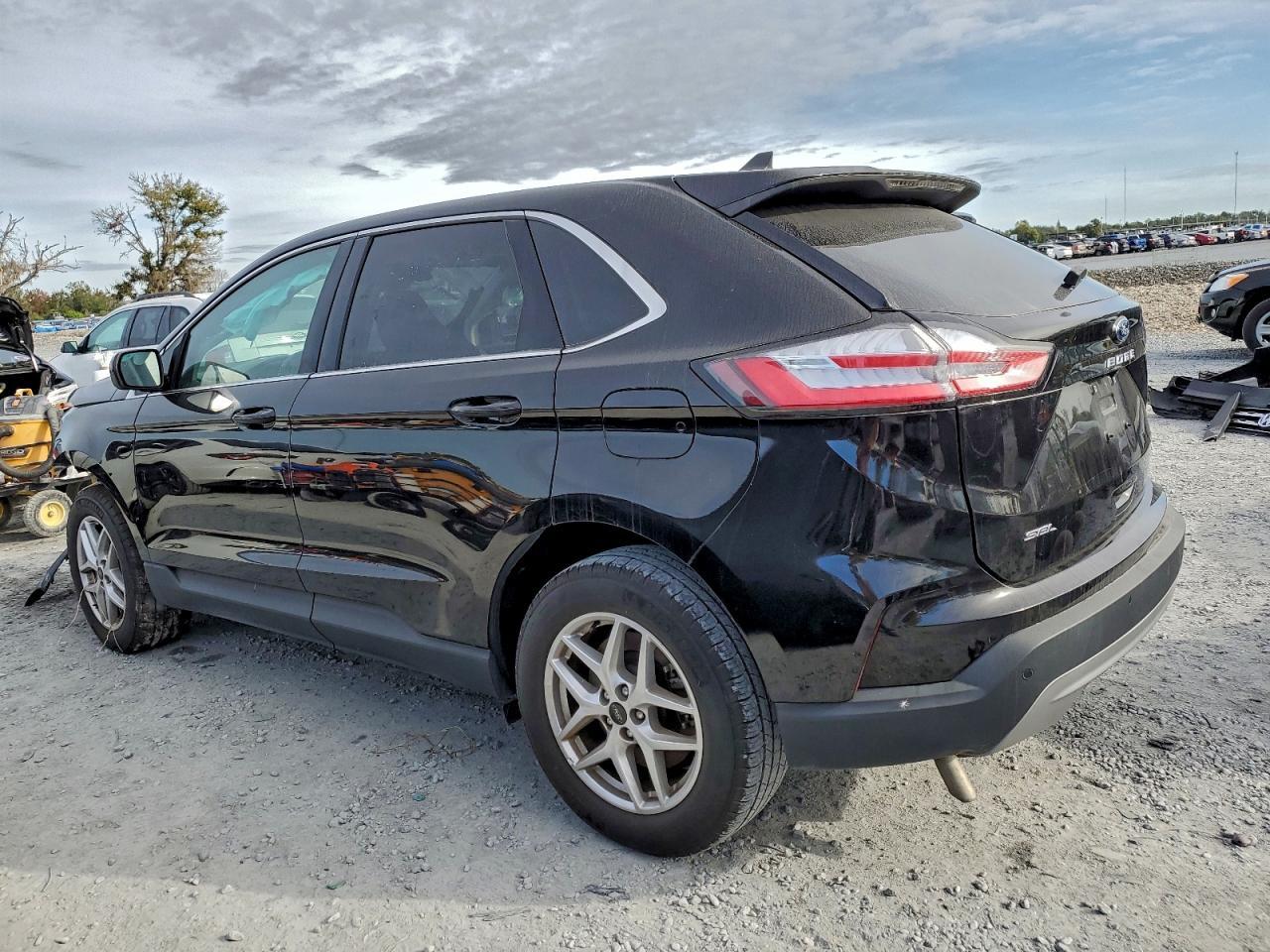 2023 Ford Edge Sel - Фото 2