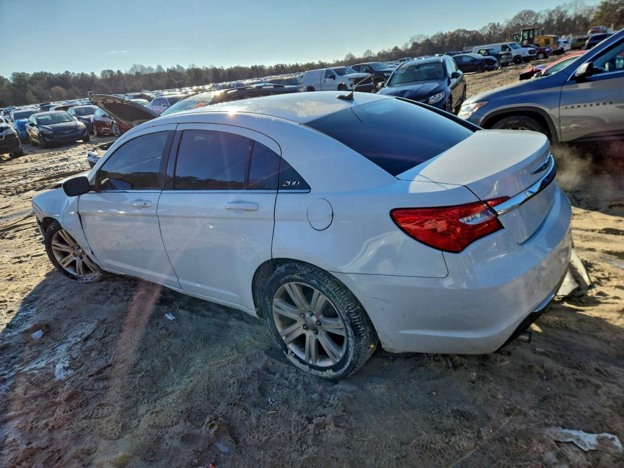 2011 Chrysler 200 Touring - Image 2