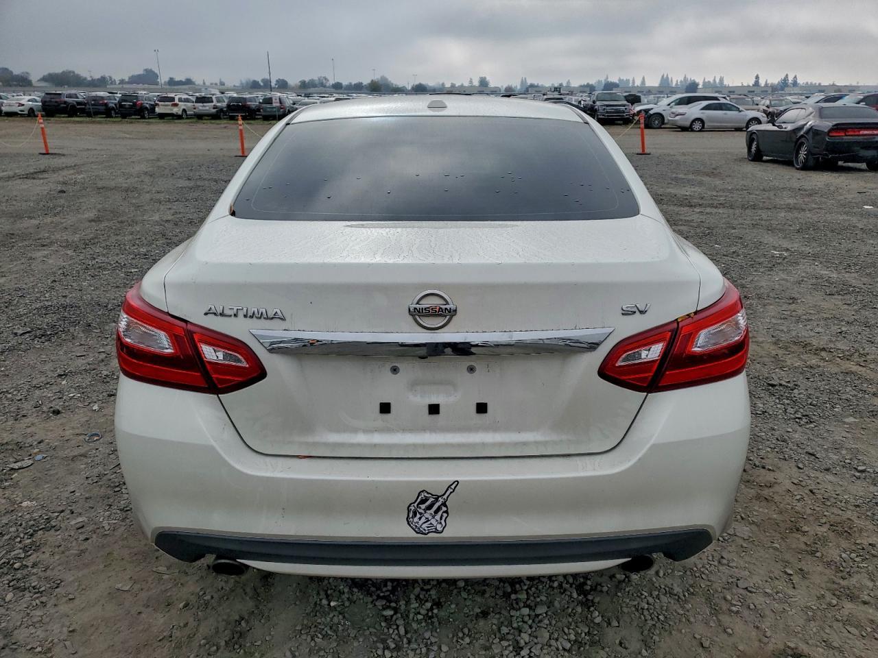 2017 Nissan Altima 2.5 - Image 6