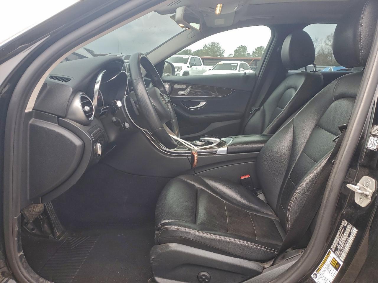 2015 Mercedes-Benz C 300 - Image 7