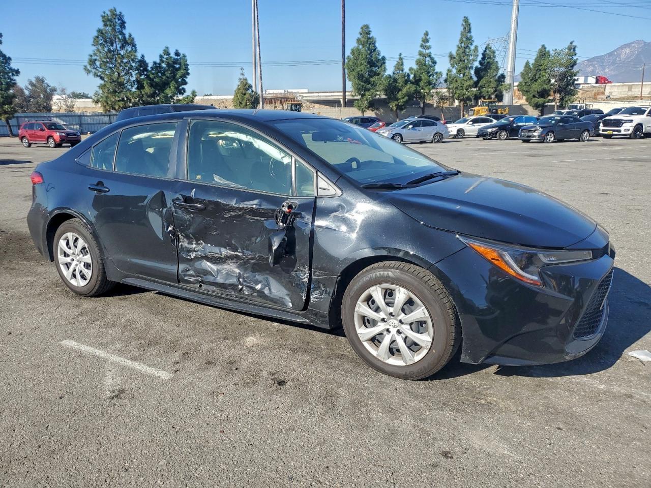 2020 Toyota Corolla Le - Фото 4