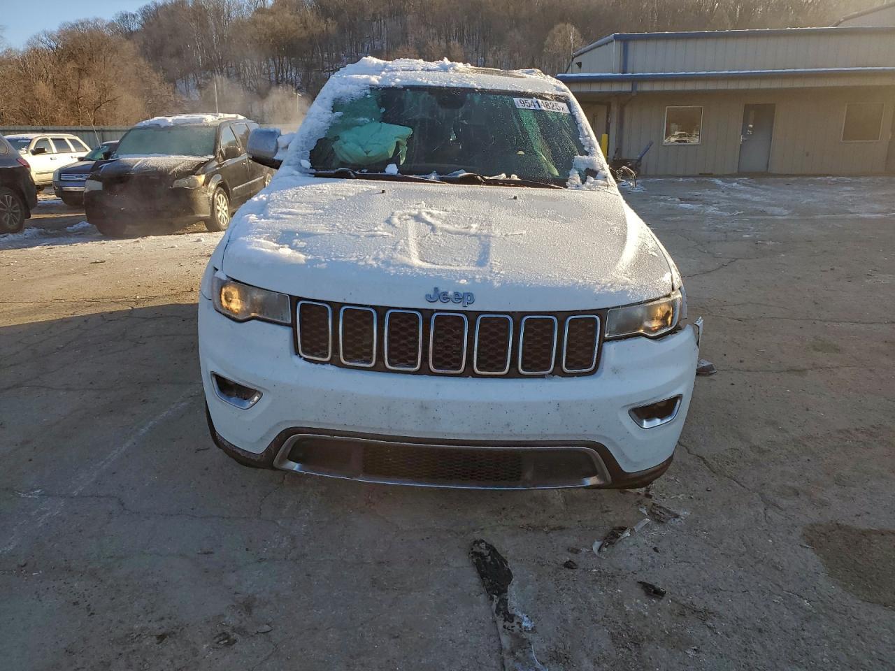 2017 Jeep Grand Cherokee Limited - Image 5