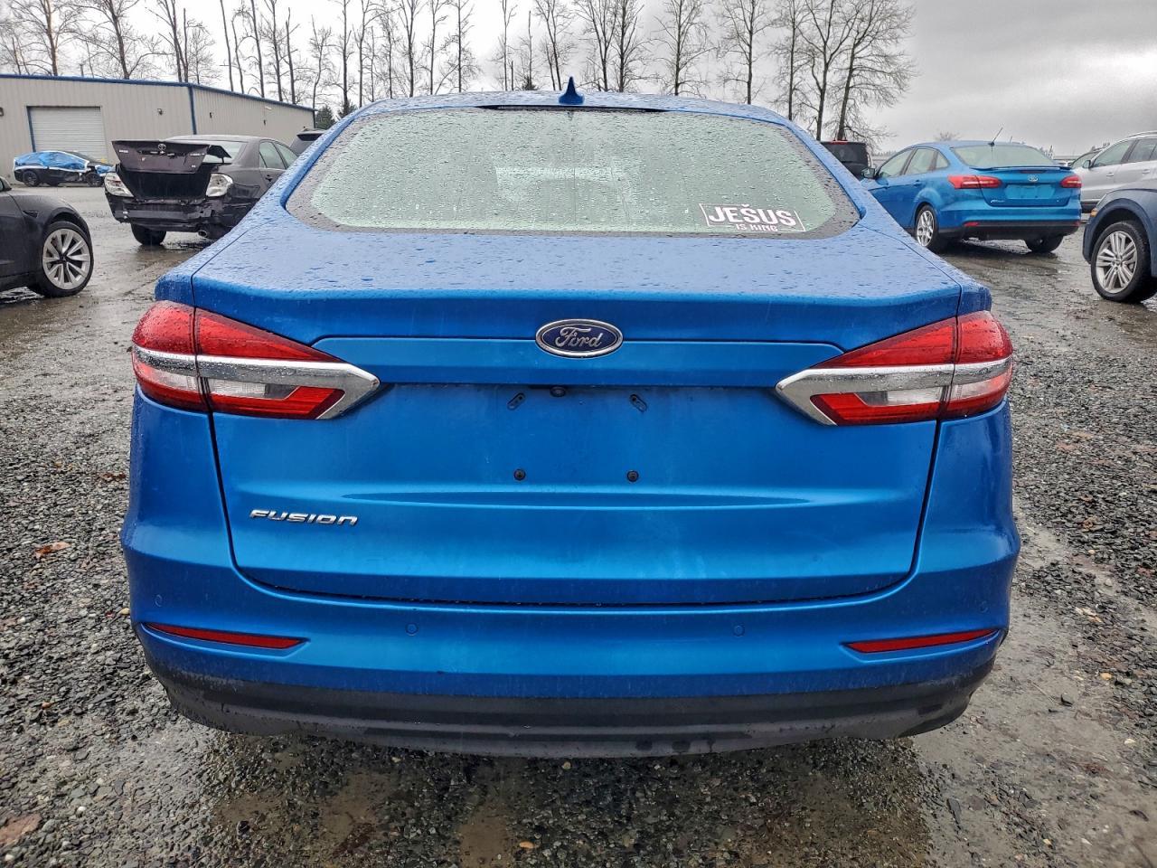 2020 Ford Fusion Se - Image 6