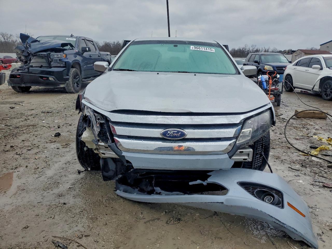 2012 Ford Fusion Se - Image 5