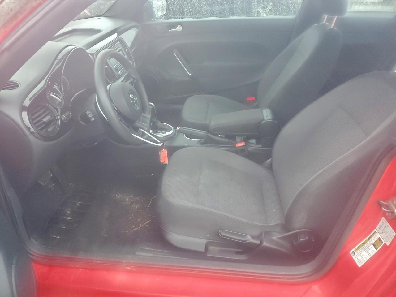 2014 Volkswagen Beetle - Фото 7