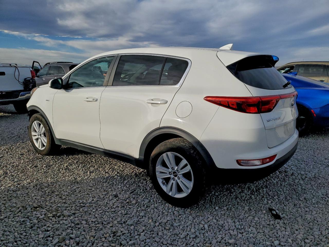 2017 Kia Sportage Lx - Image 2