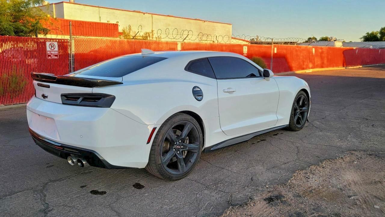 2017 Chevrolet Camaro Ss - Фото 4