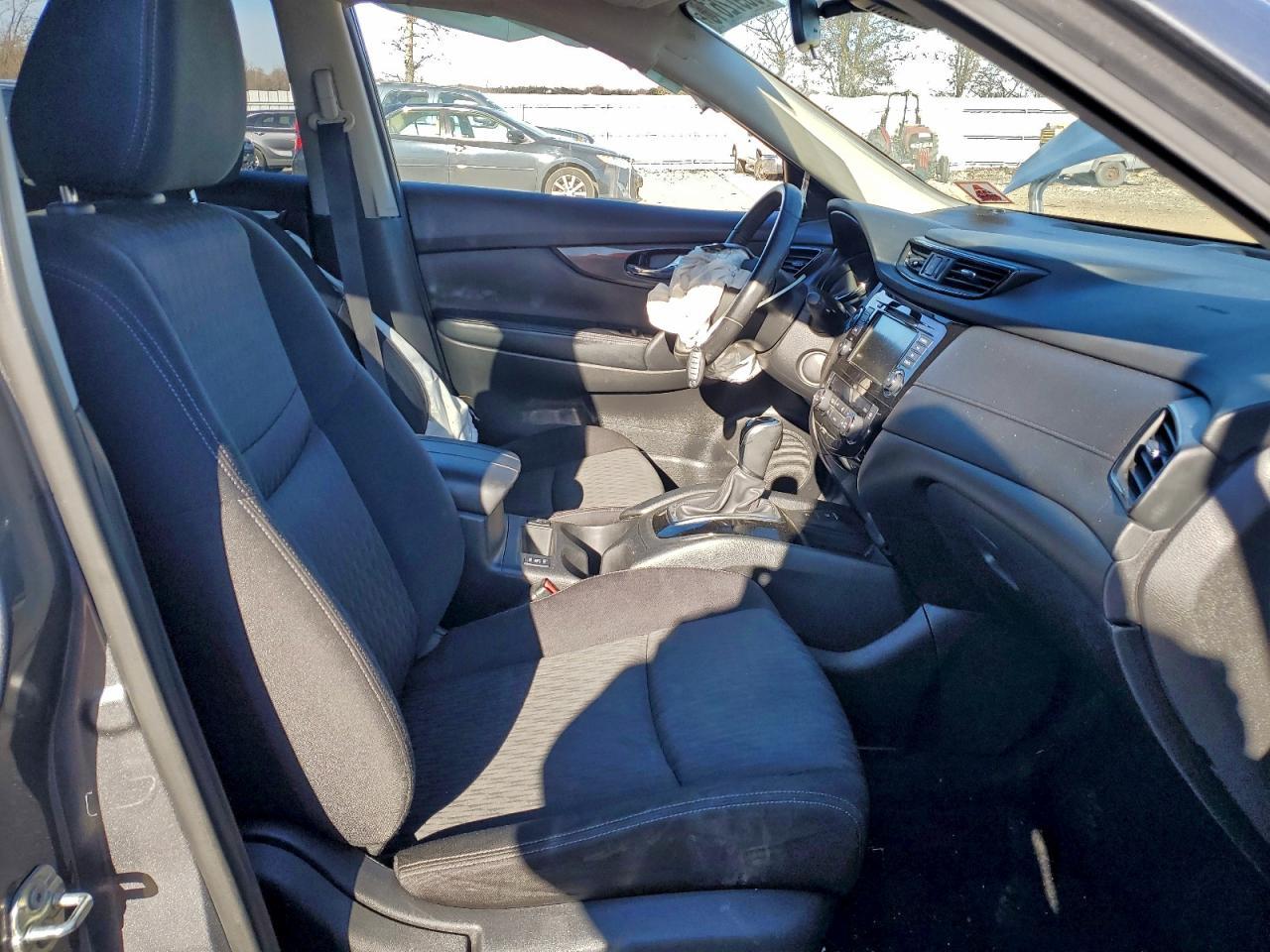 2019 Nissan Rogue S - Фото 7