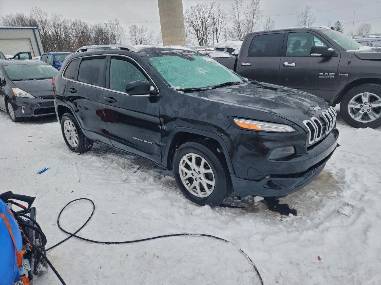 2016 Jeep Cherokee Latitude - Фото 4
