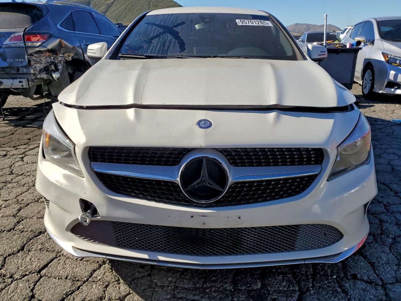 2017 Mercedes-Benz Cla 250 - Image 5