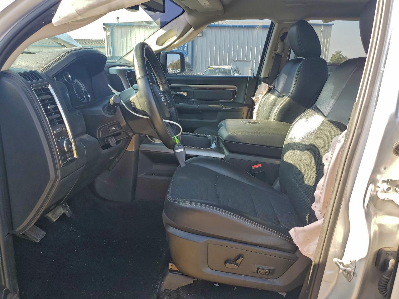 2017 Ram 1500 Sport - Фото 7