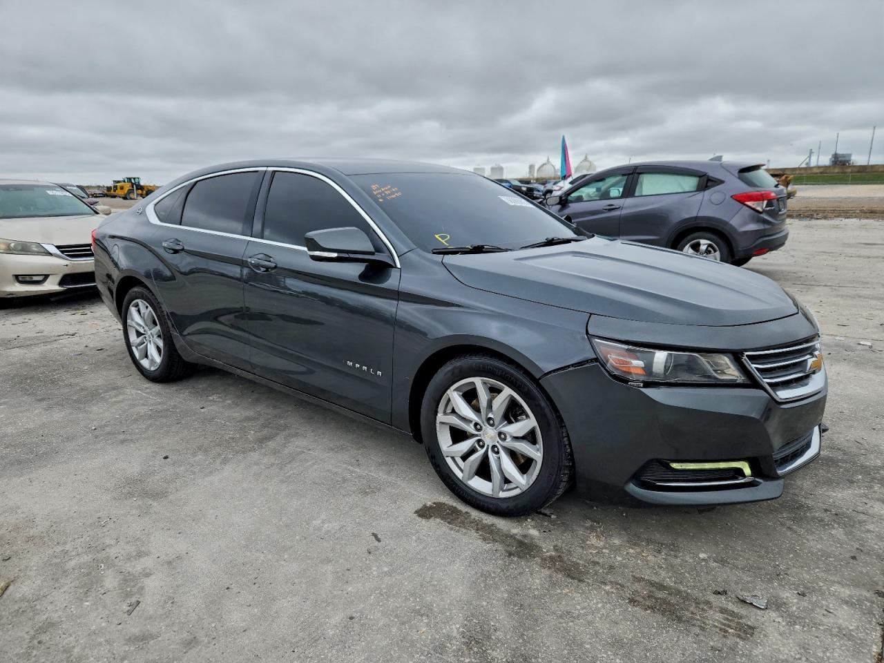 2019 Chevrolet Impala Lt - Image 4