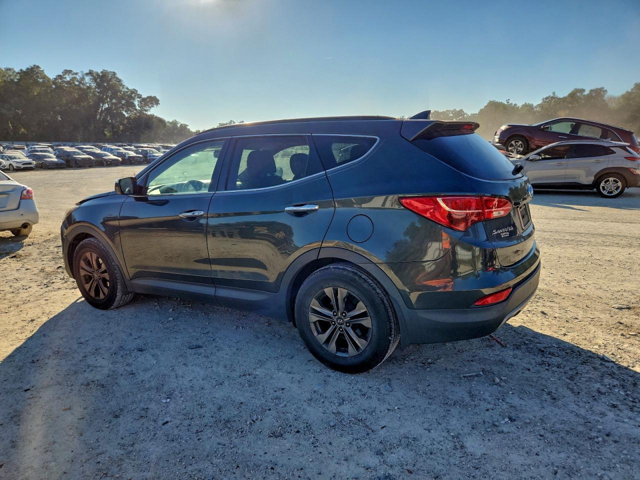2014 Hyundai Santa Fe Sport - Image 2