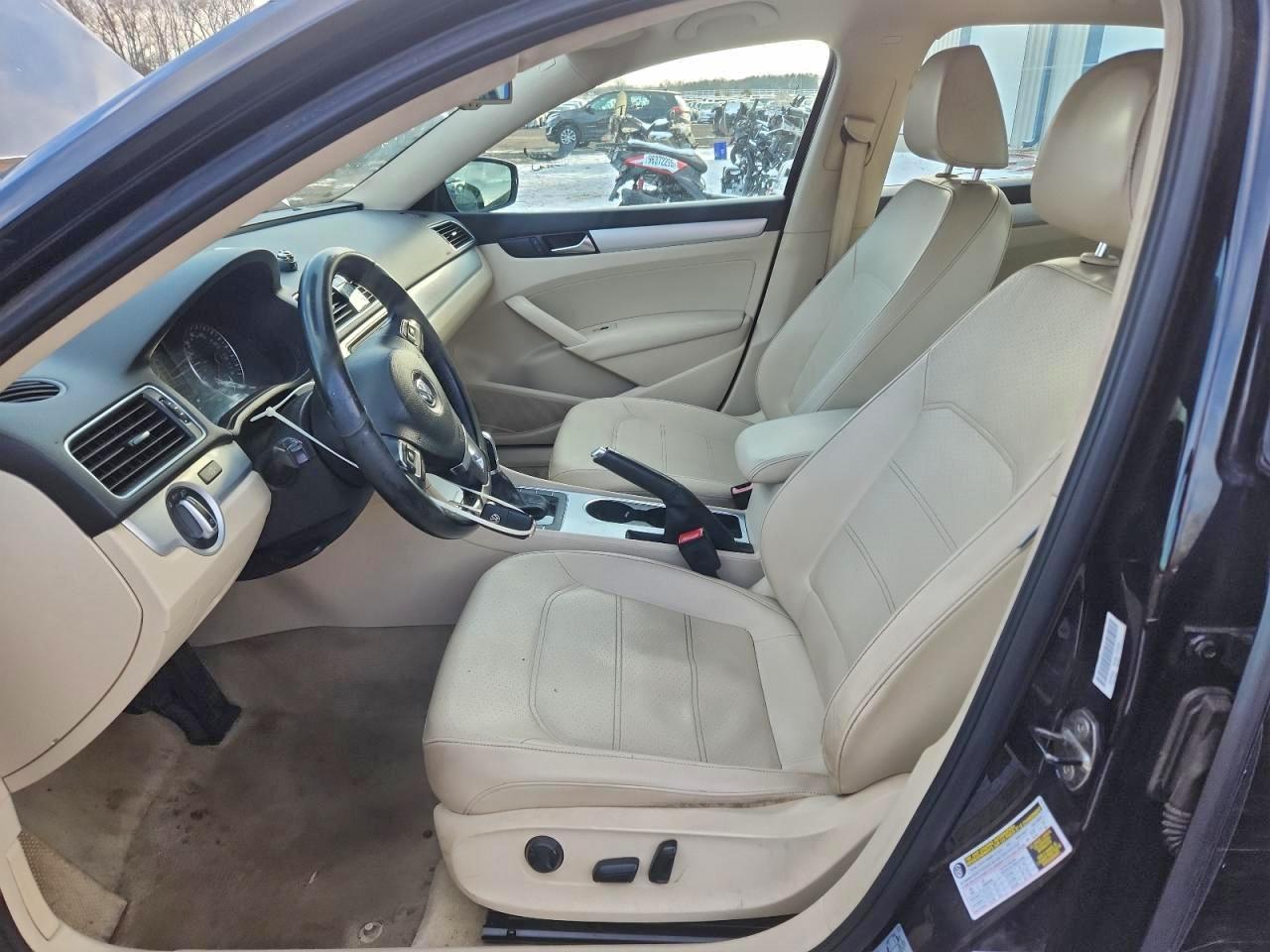 2013 Volkswagen Passat Se - Фото 7