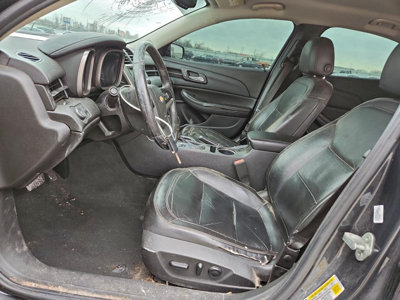 2014 Chev Malibu - Фото 7