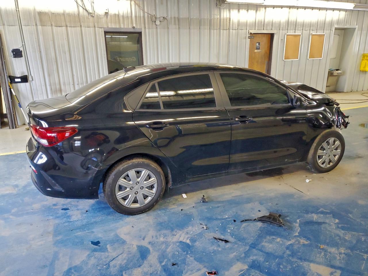 2023 Kia Rio Lx - Image 3