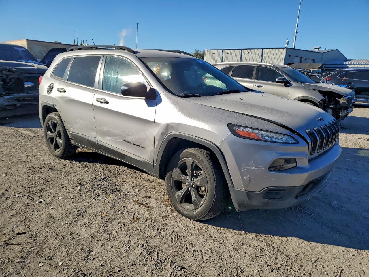 2017 Jeep Cherokee Sport - Image 4