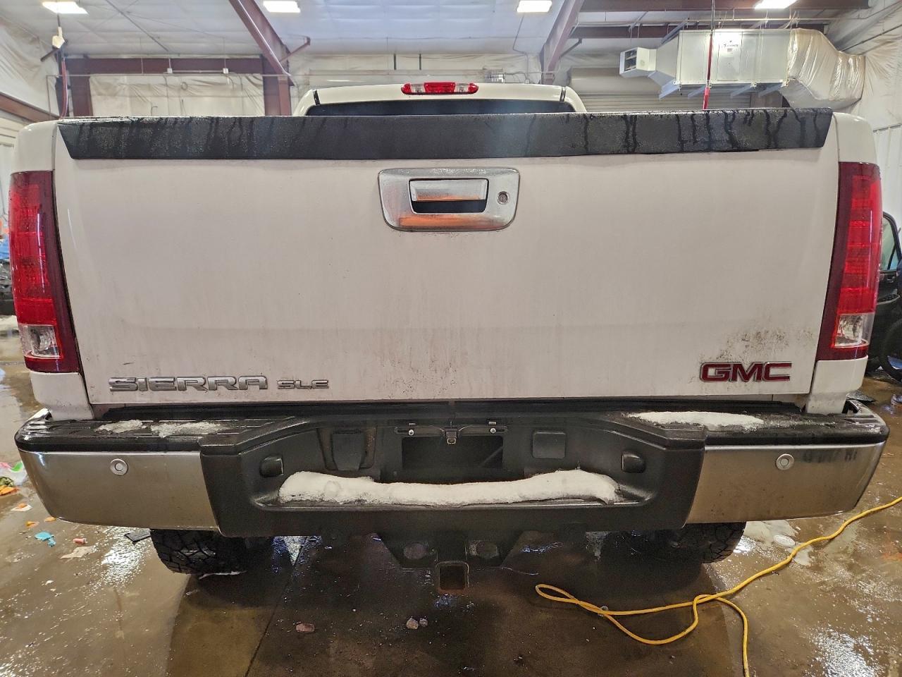 2010 GMC Sierra K1500 Sle - Image 6