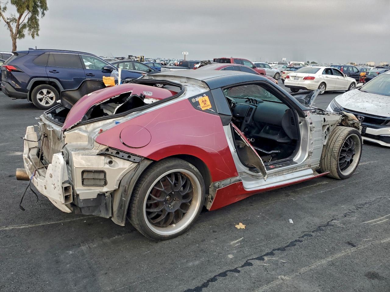 2014 Nissan 370Z Base - Image 3