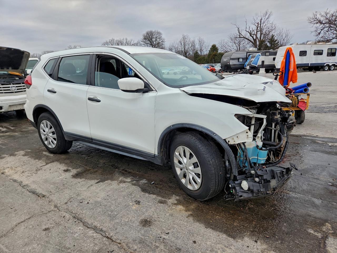 2017 Nissan Rogue S - Фото 4