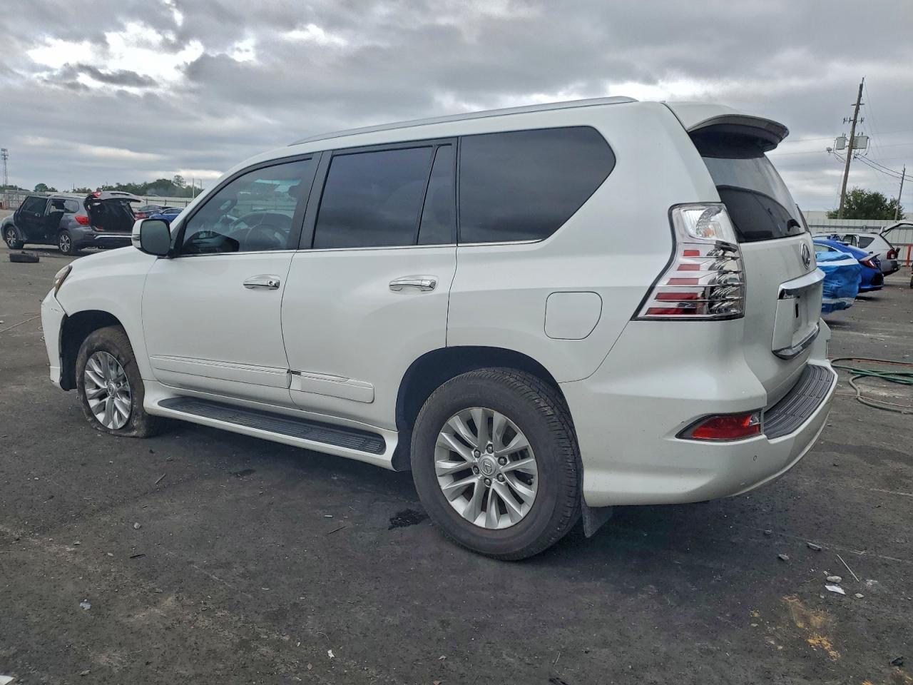 2015 Lexus Gx 460 - Фото 2