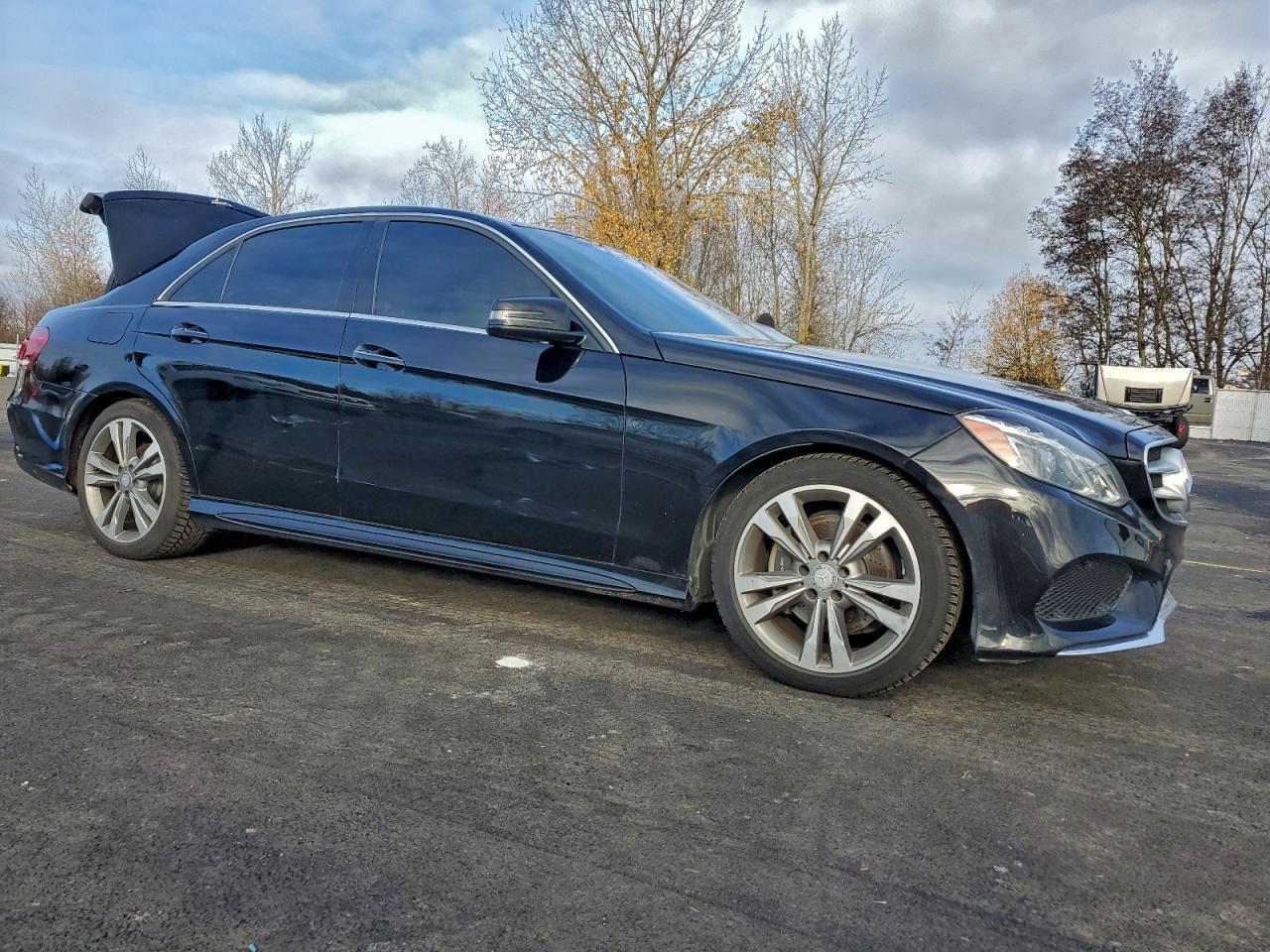 2015 Mercedes-Benz E 350 4Matic - Фото 4