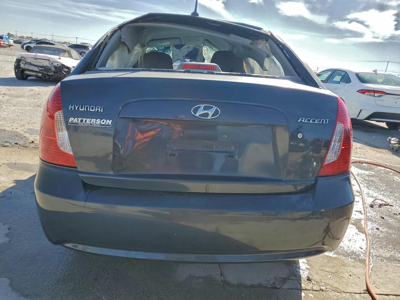 2011 Hyundai Accent Gls - Фото 6