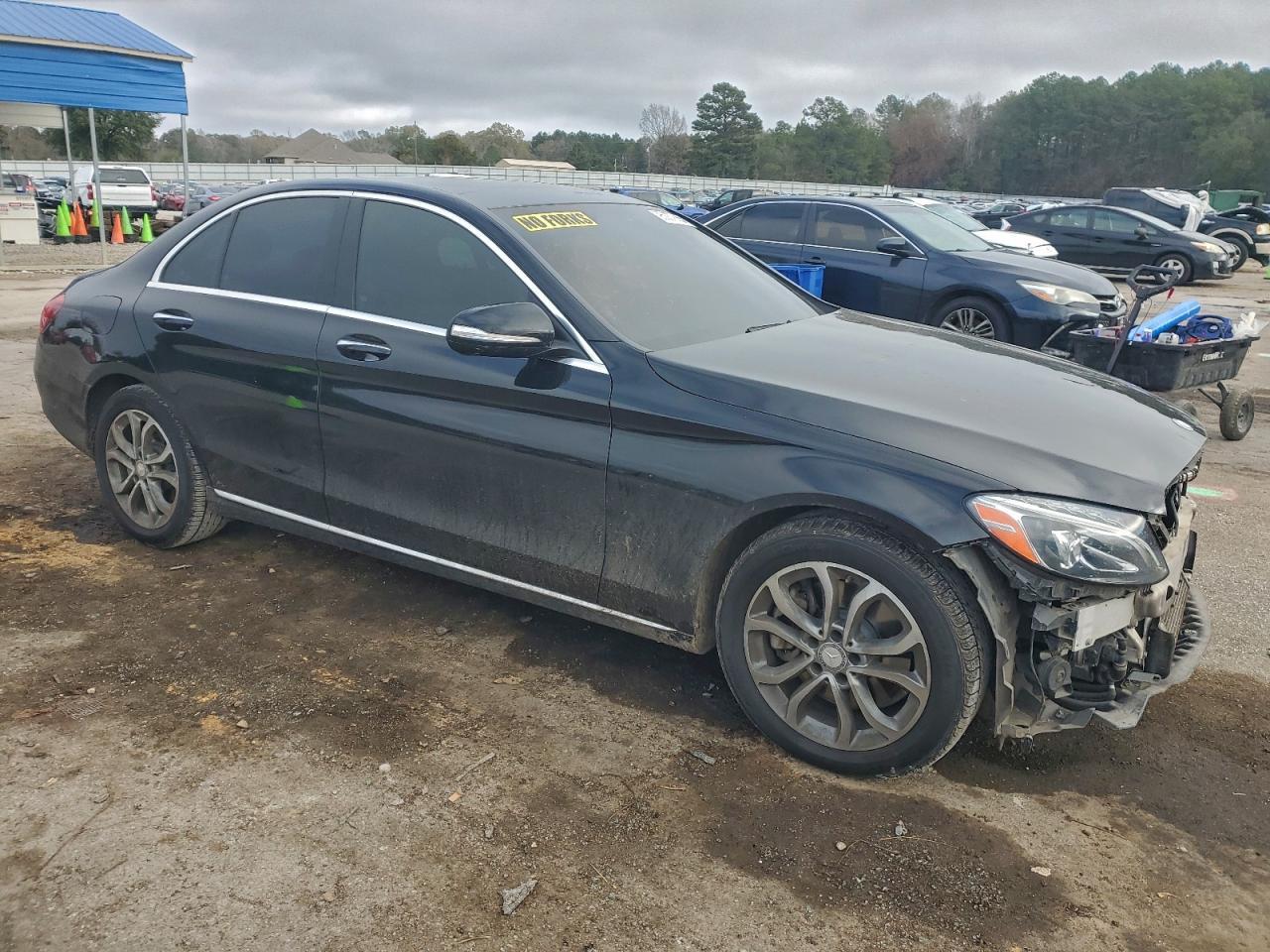 2015 Mercedes-Benz C 300 - Image 4